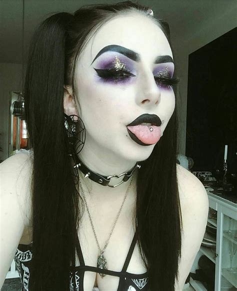 goth cumshot